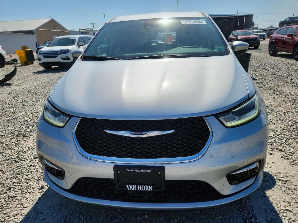 2023 CHRYSLER PACIFICA TOURING L 5