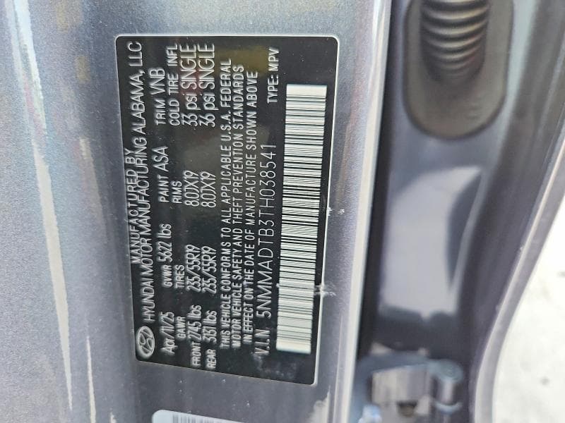 2026 GENESIS GV70 2.5T STANDARD 12