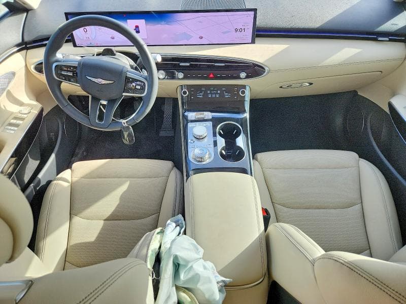 2026 GENESIS GV70 2.5T STANDARD 8