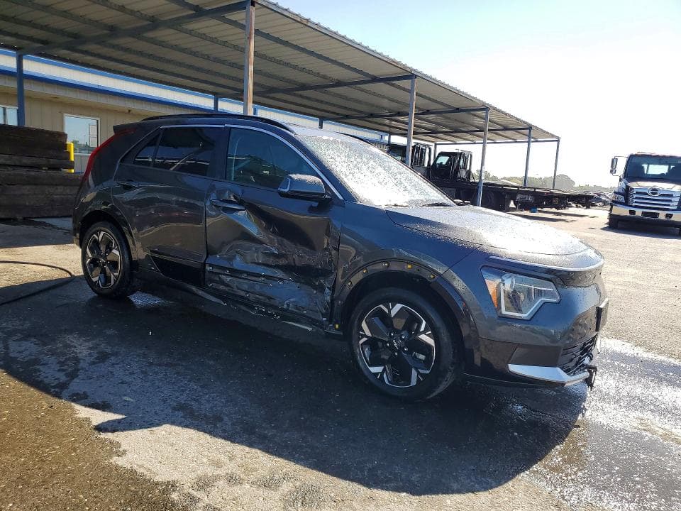 2024 KIA NIRO WIND 4