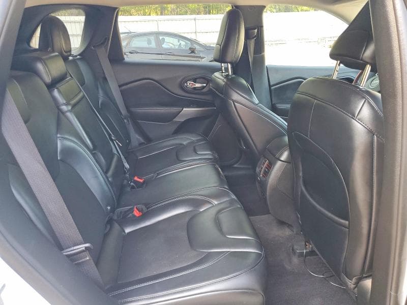 2019 JEEP CHEROKEE LATITUDE PLUS 10
