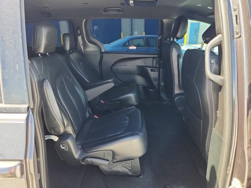 2018 CHRYSLER PACIFICA TOURING PLUS 11