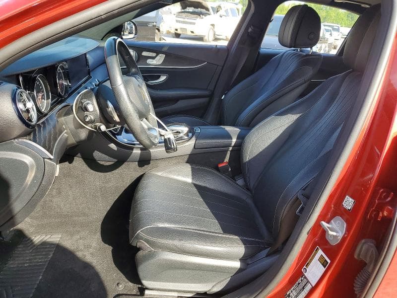2017 MERCEDES-BENZ E 300 4MATIC 7