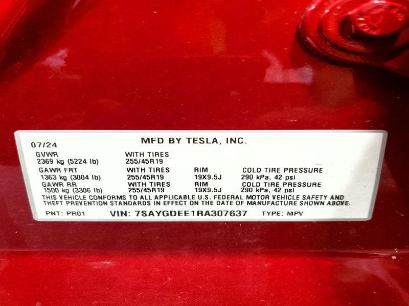 2024 TESLA MODEL Y 12