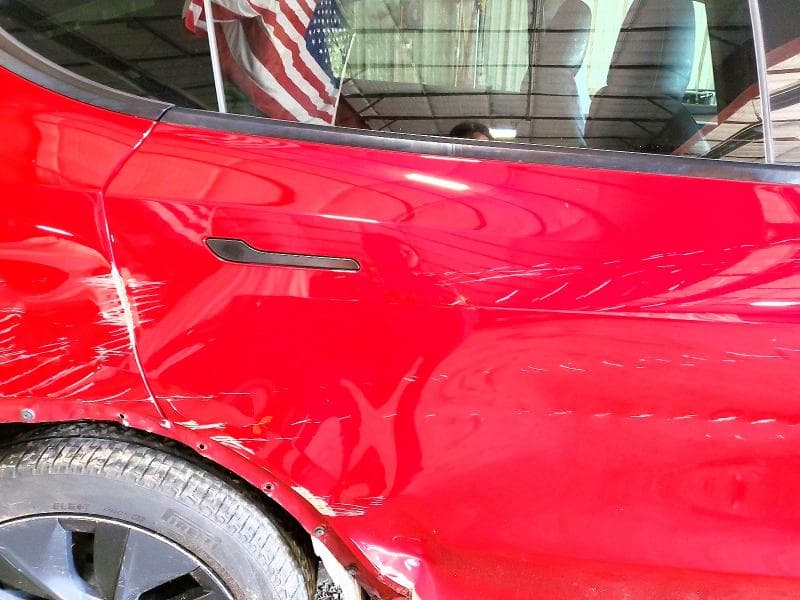2024 TESLA MODEL Y 10