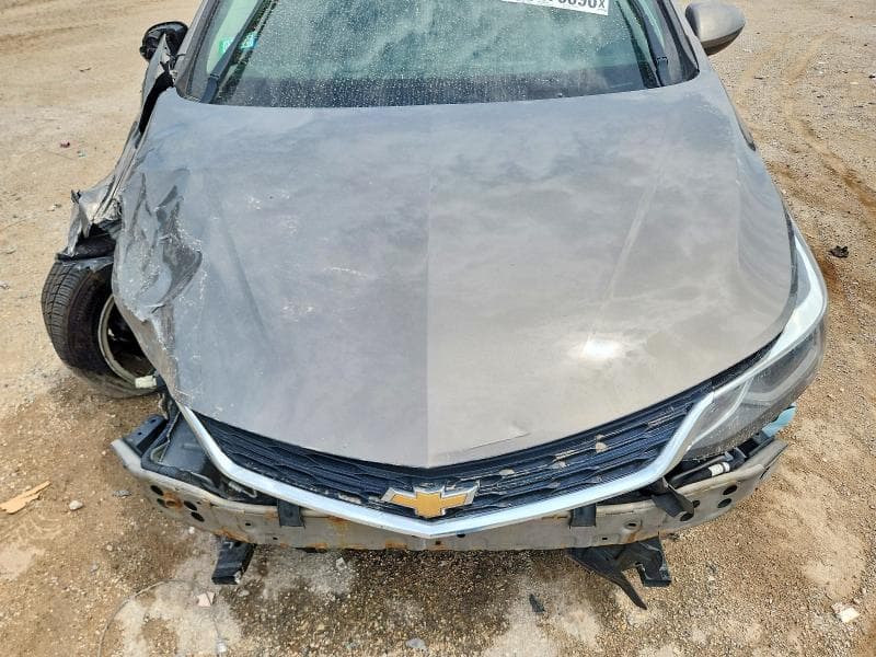2018 CHEVROLET CRUZE LT 11