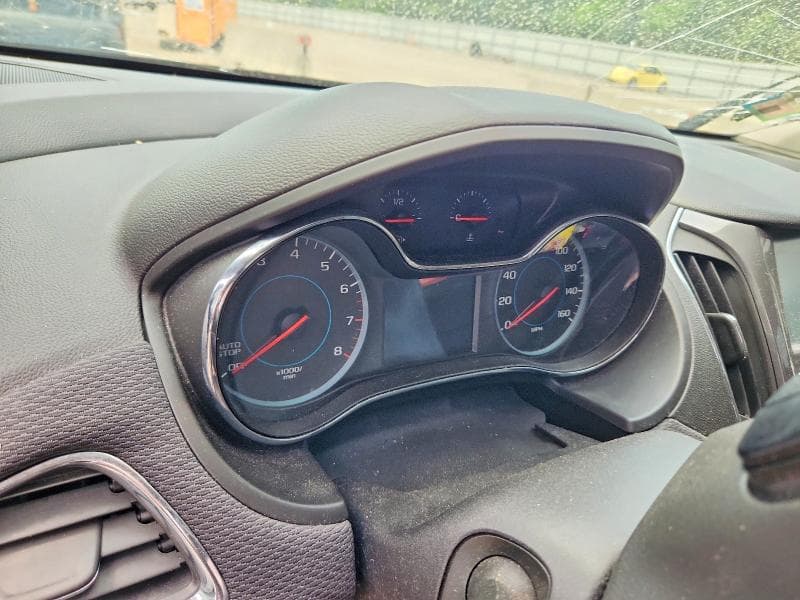 2018 CHEVROLET CRUZE LT 9