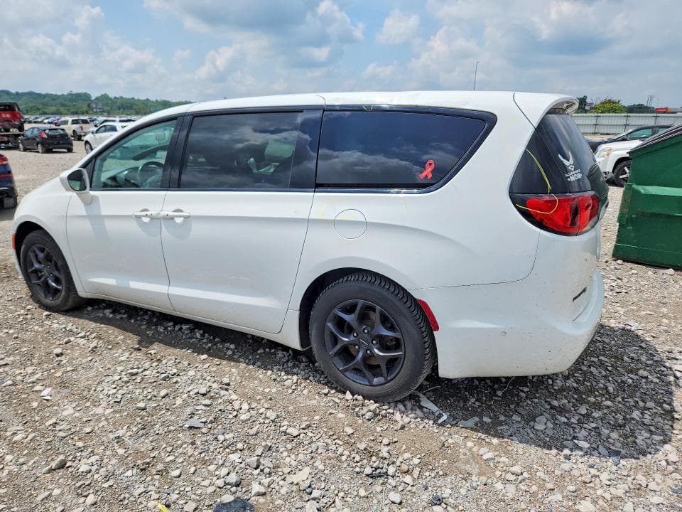 2018 CHRYSLER PACIFICA TOURING L 2