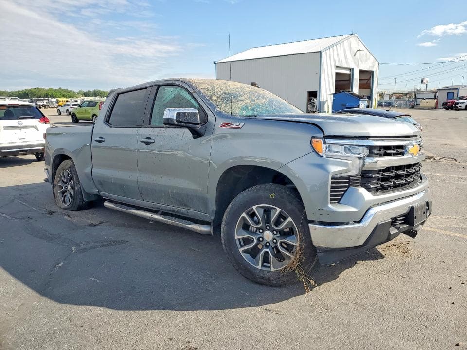2025 CHEVROLET SILVERADO K1500 LT 4