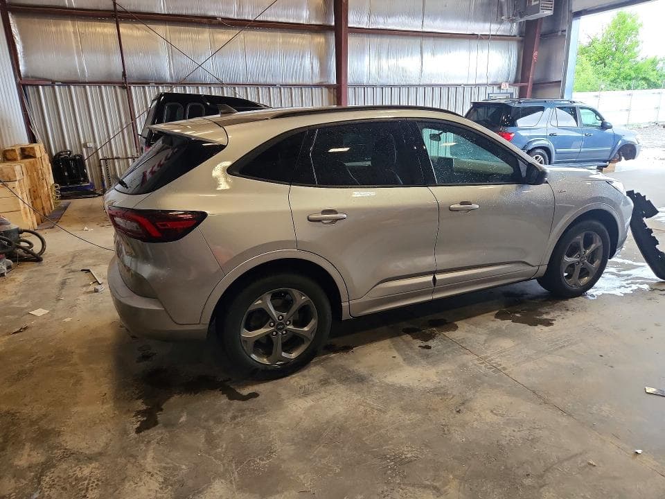 2023 FORD ESCAPE ST LINE 3
