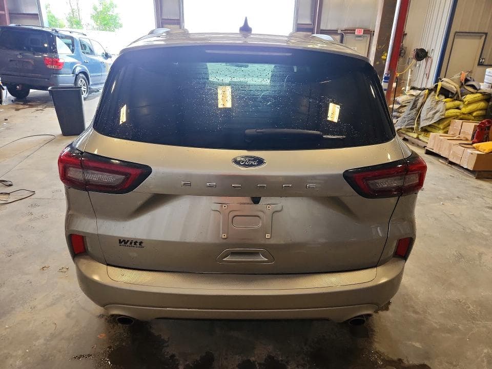 2023 FORD ESCAPE ST LINE 6