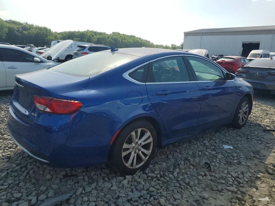 2016 CHRYSLER 200 LIMITED 3