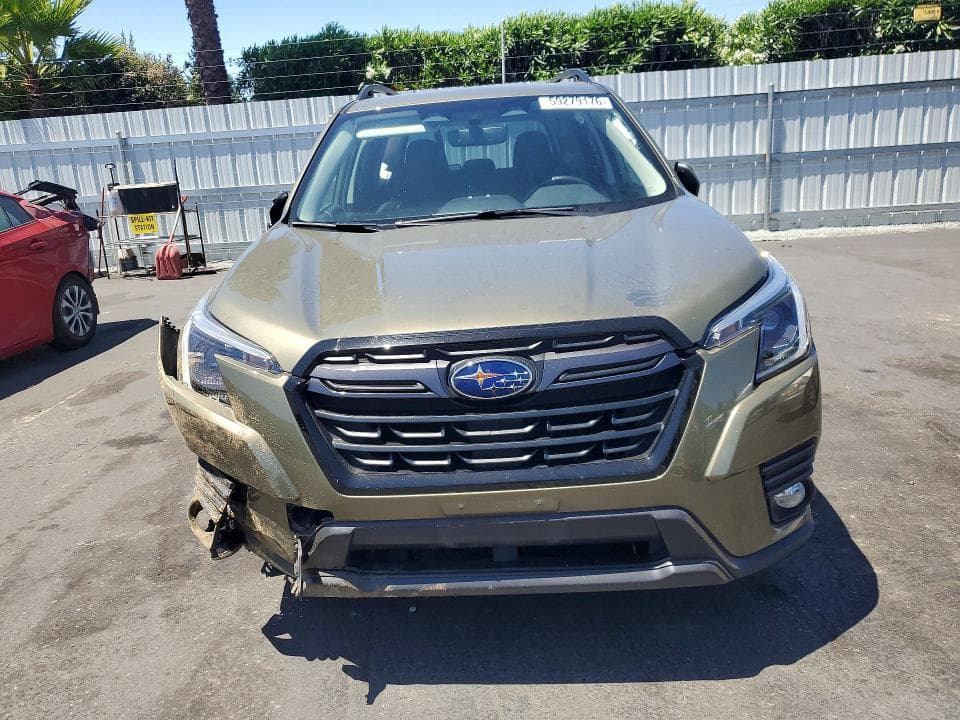 2023 SUBARU FORESTER LIMITED 5