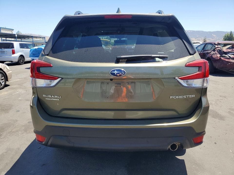 2023 SUBARU FORESTER LIMITED 6