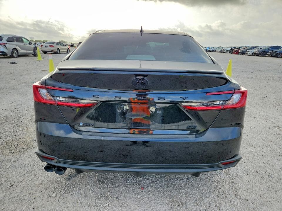 2025 TOYOTA CAMRY SE 6