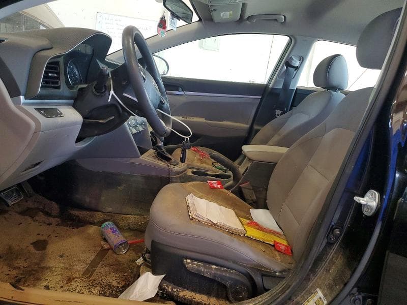2019 HYUNDAI ELANTRA SE SE 7