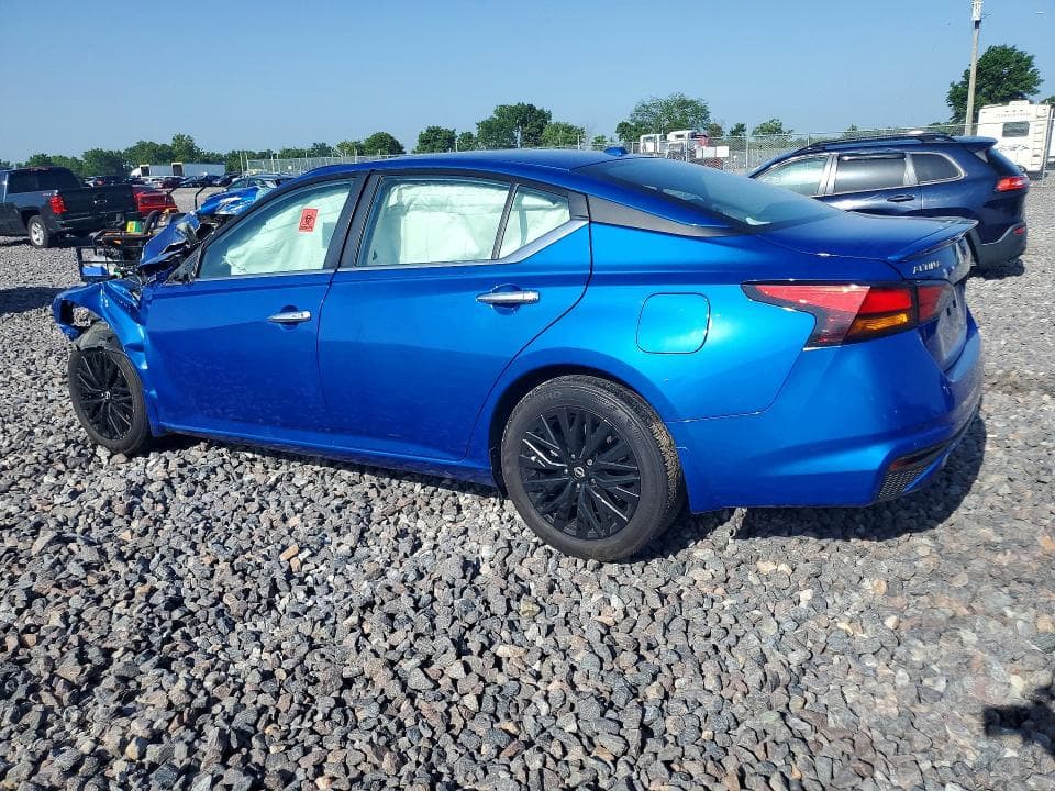2025 NISSAN ALTIMA SV 2