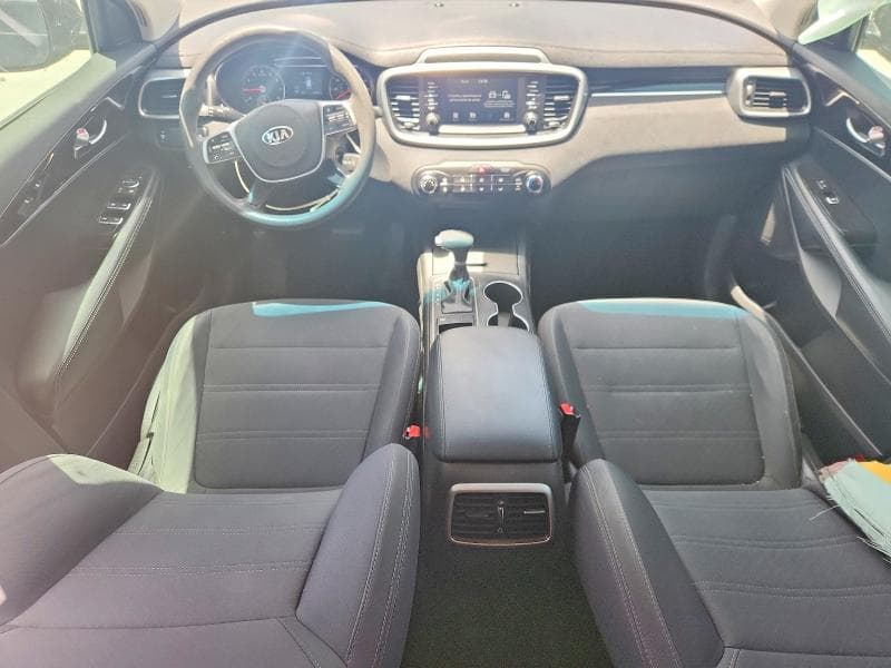 2019 KIA SORENTO L 8
