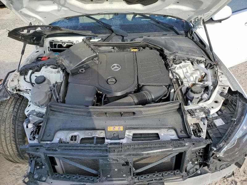 2024 MERCEDES-BENZ C 300 11