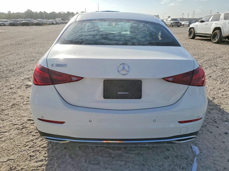 2024 MERCEDES-BENZ C 300 6