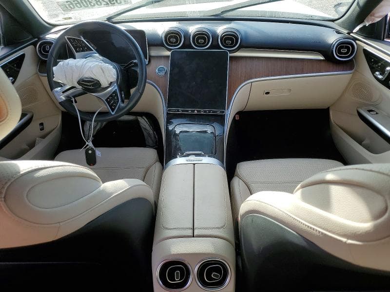 2024 MERCEDES-BENZ C 300 8