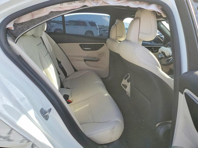 2024 MERCEDES-BENZ C 300 10