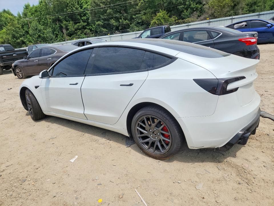 2026 TESLA MODEL 3 2