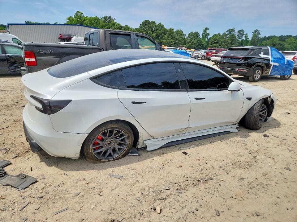 2026 TESLA MODEL 3 3