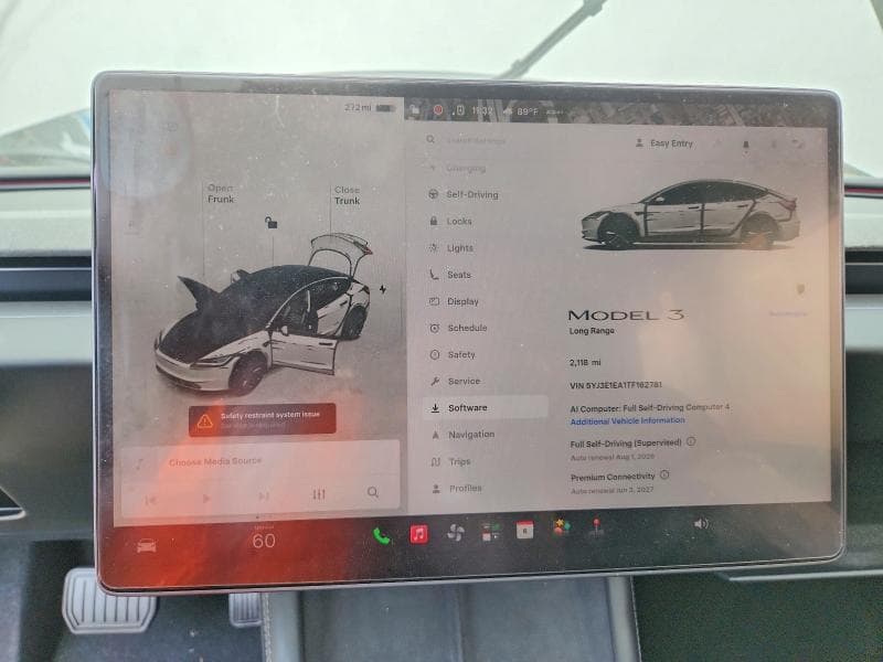 2026 TESLA MODEL 3 9