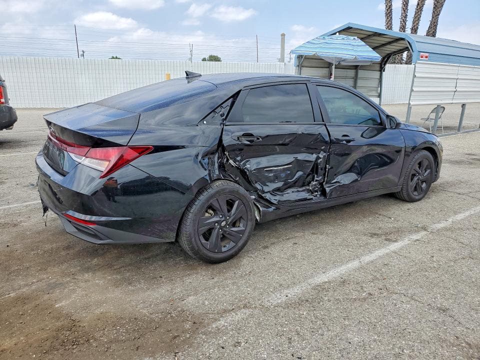 2021 HYUNDAI ELANTRA SEL 3