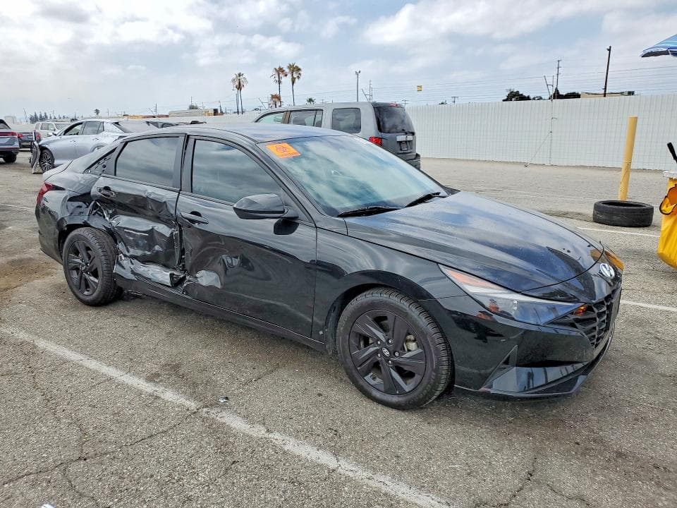 2021 HYUNDAI ELANTRA SEL 4