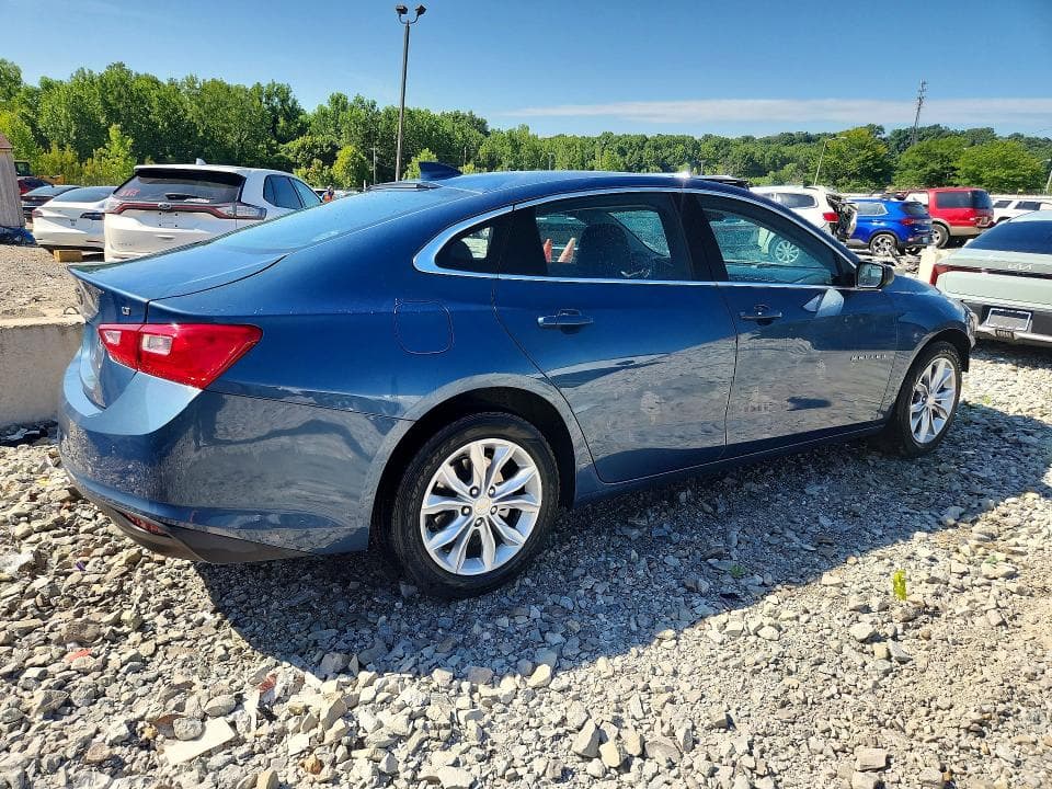 2024 CHEVROLET MALIBU LT 3