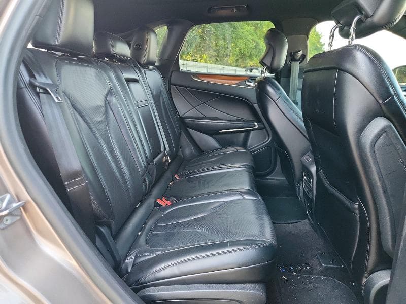 2019 LINCOLN MKC RESERVE 11