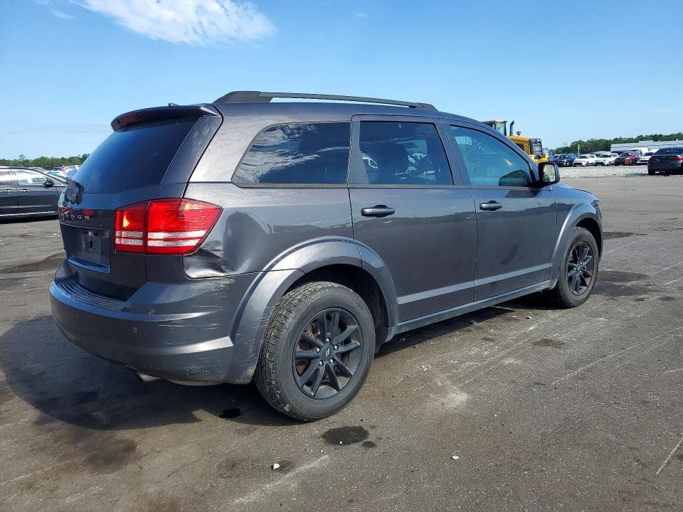 2020 DODGE JOURNEY SE 3