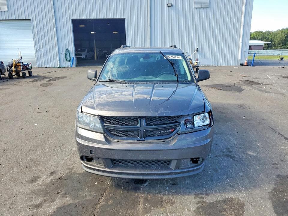 2020 DODGE JOURNEY SE 5
