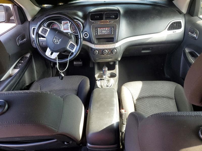 2020 DODGE JOURNEY SE 8