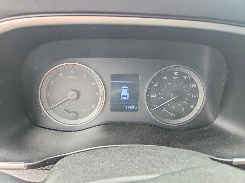 2019 HYUNDAI TUCSON SE 9