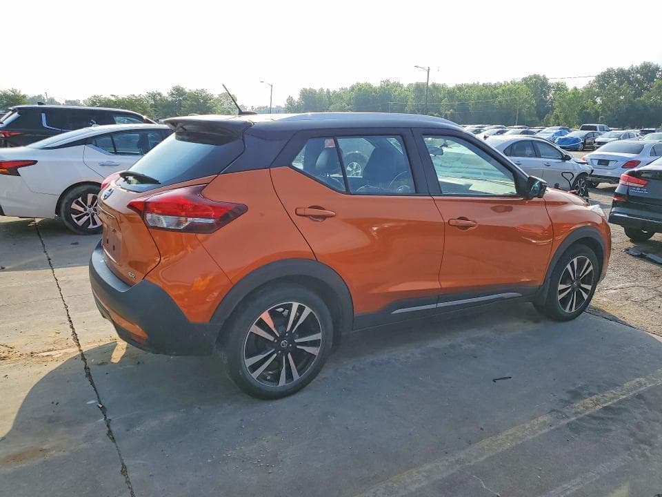 2019 NISSAN KICKS SR 3