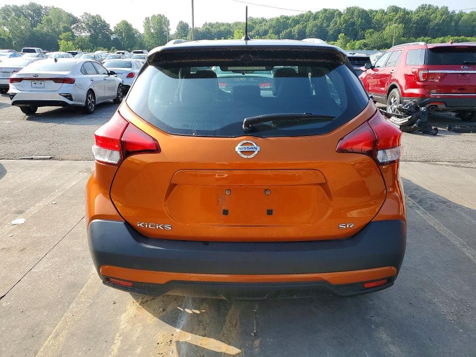 2019 NISSAN KICKS SR 6