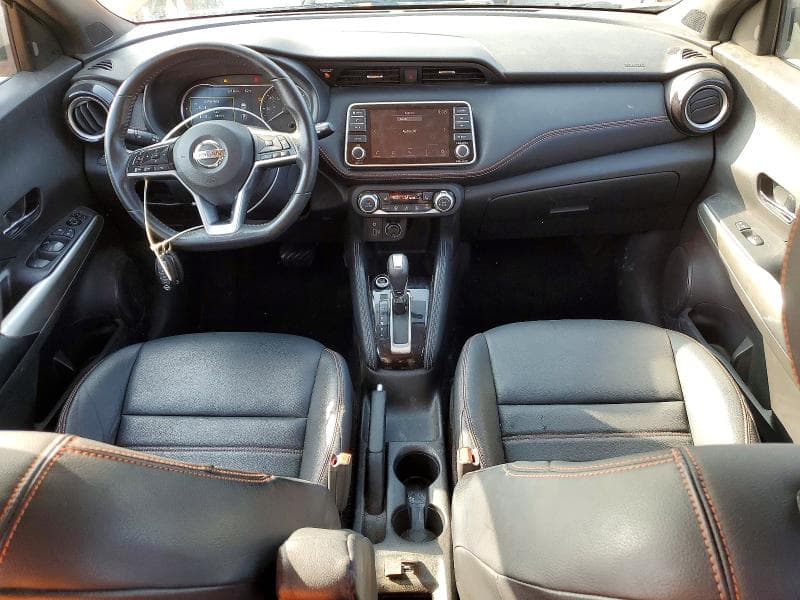 2019 NISSAN KICKS SR 8
