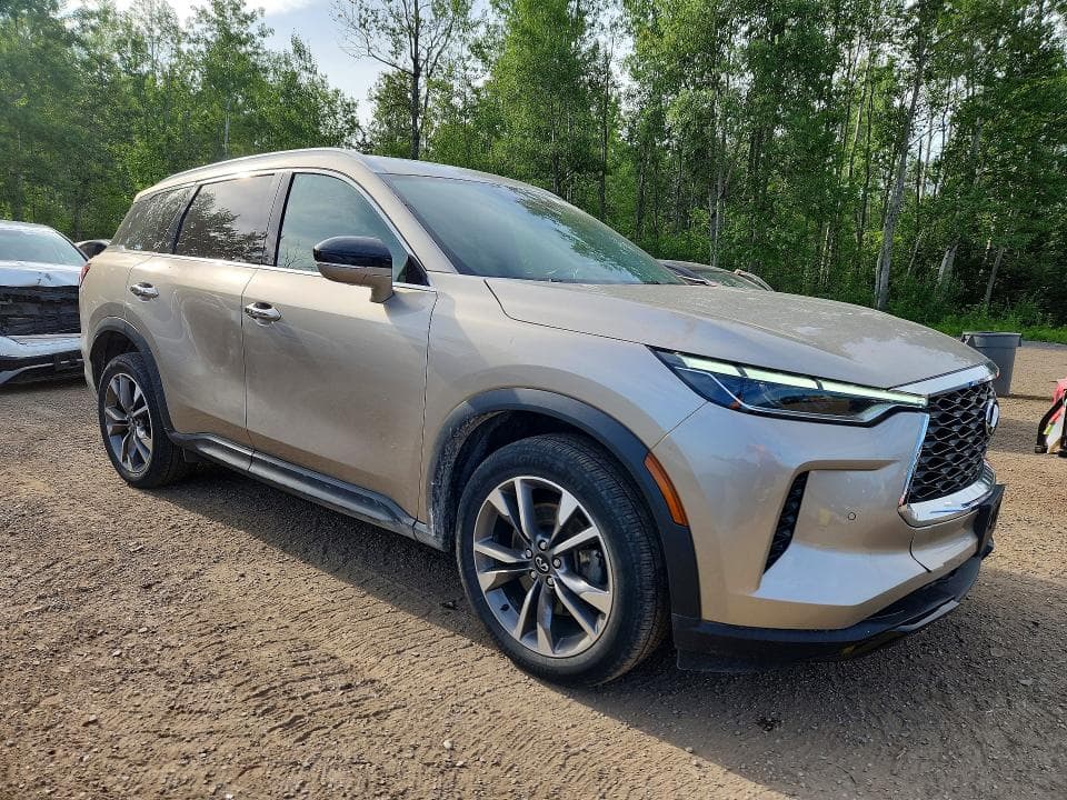 2023 INFINITI QX60 LUXE 4