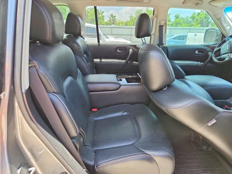 2017 INFINITI QX80 BASE BASE 10