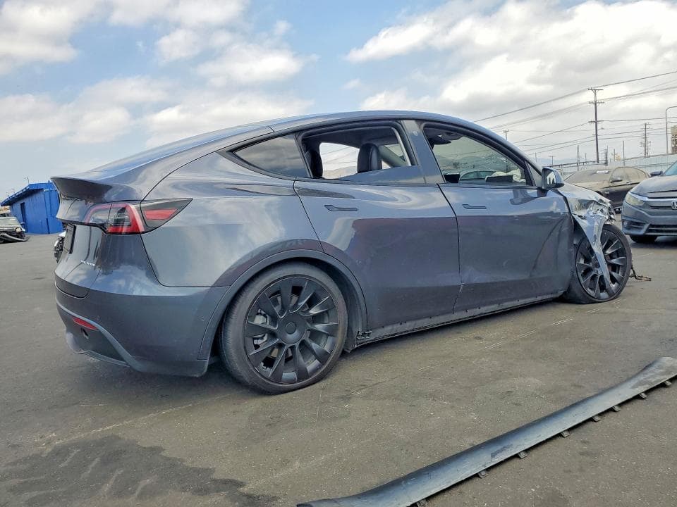 2022 TESLA MODEL Y 3