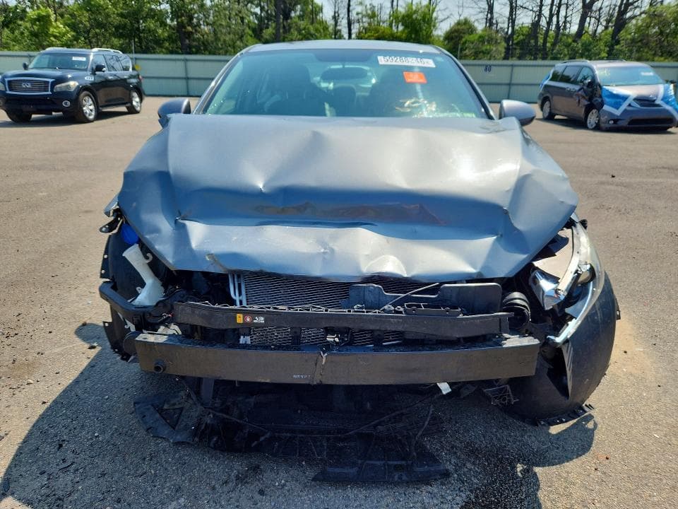 2017 HYUNDAI ELANTRA SE 5