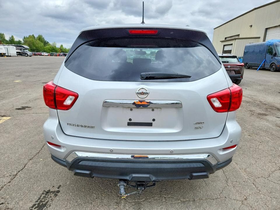 2018 NISSAN PATHFINDER SV SV 6
