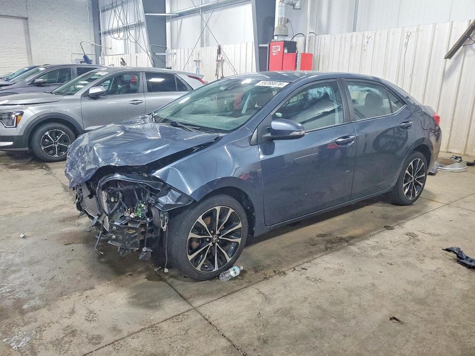 2017 TOYOTA COROLLA SE SE - 1