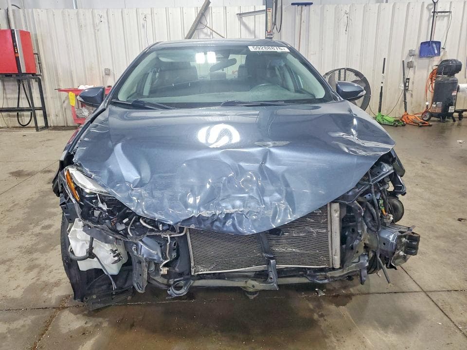 2017 TOYOTA COROLLA SE SE 5