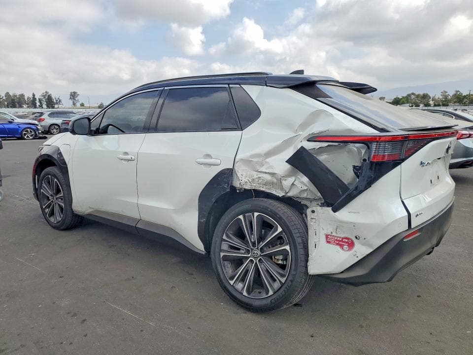 2024 TOYOTA BZ4X LIMITED 2