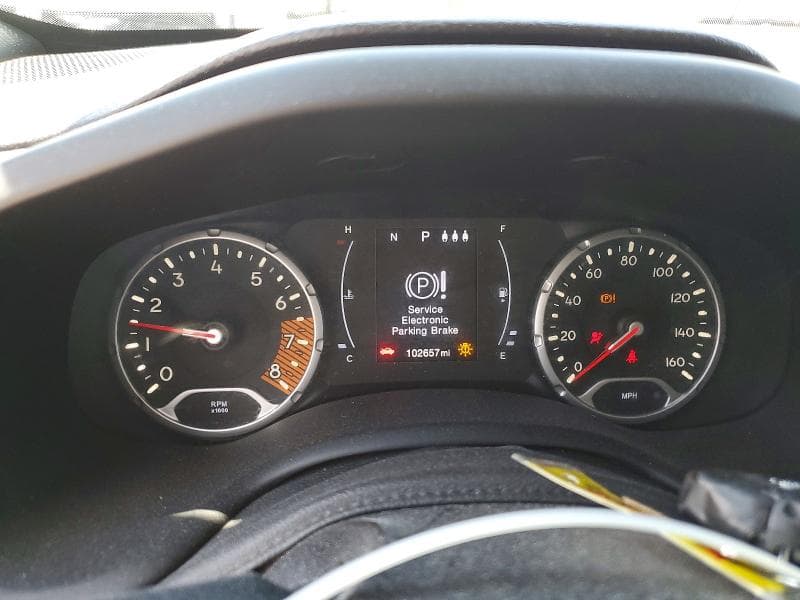 2019 JEEP RENEGADE LATITUDE 9
