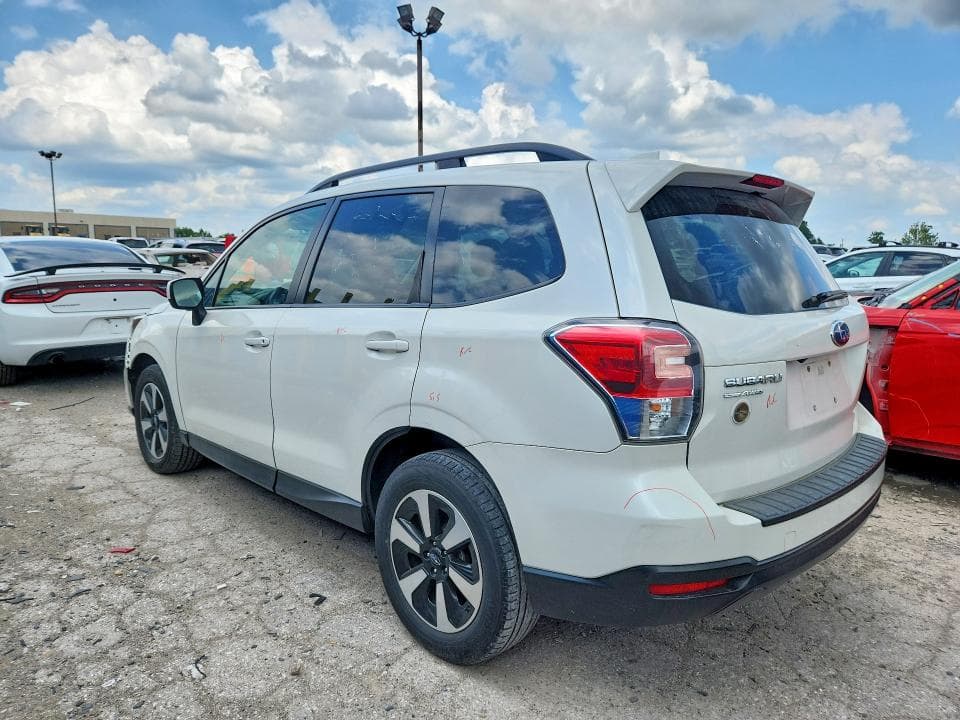 2017 SUBARU FORESTER 2.5I PREMIUM 2